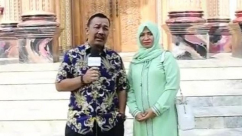 SOSOK Haji Agus Viral, Sultan Bojong Koneng Nazar di Hadapan Ka'bah  Umrahkan 1.000 Orang